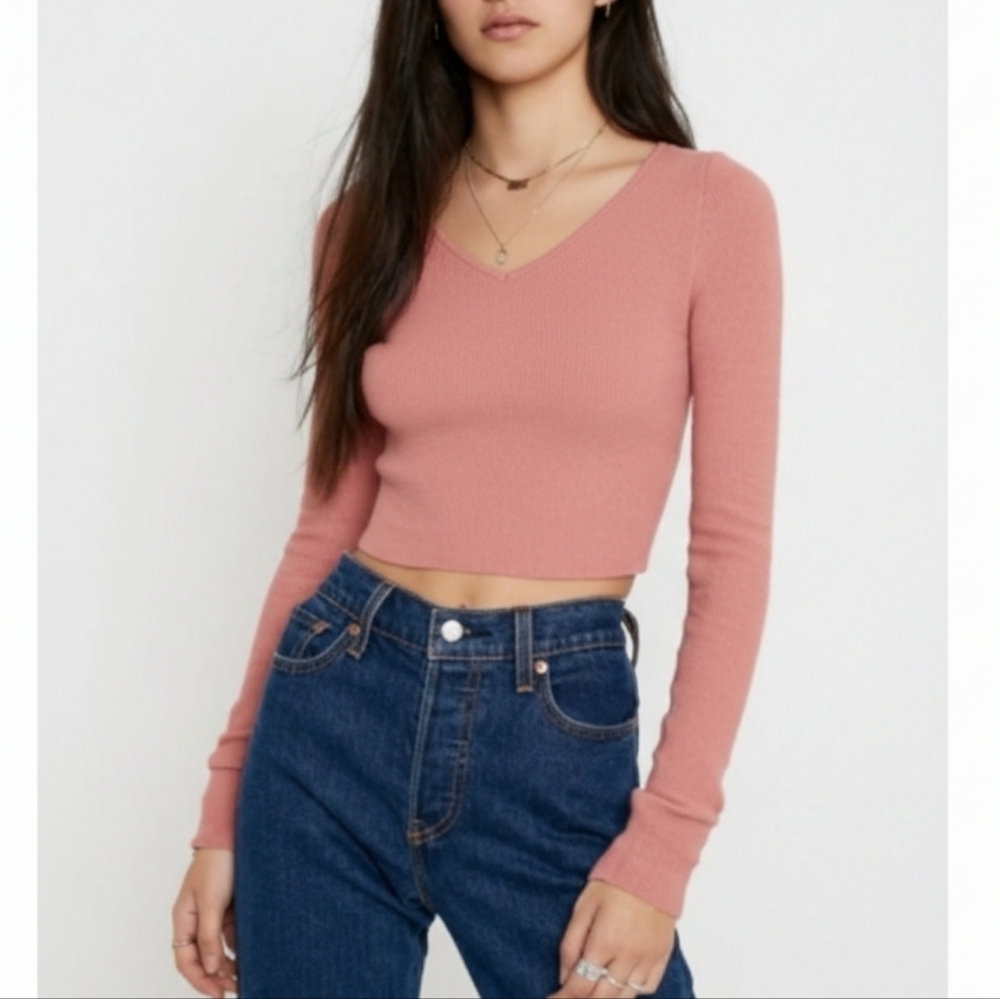 Urban Outfitters V Neck Light Weight Knit Top Lace Back In Mauve Size Woman's XS